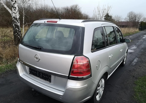 Opel Zafira cena 13900 przebieg: 243000, rok produkcji 2007 z Ryki małe 781